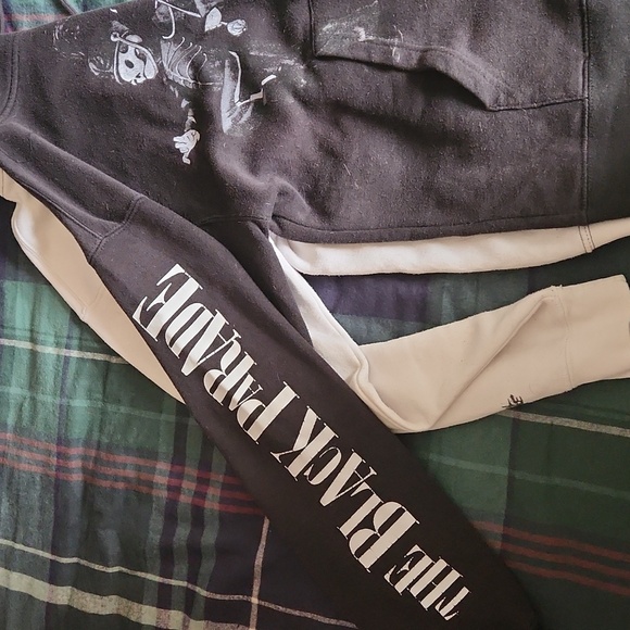 Black Parade MCR Hoodie - Picture 3 of 9